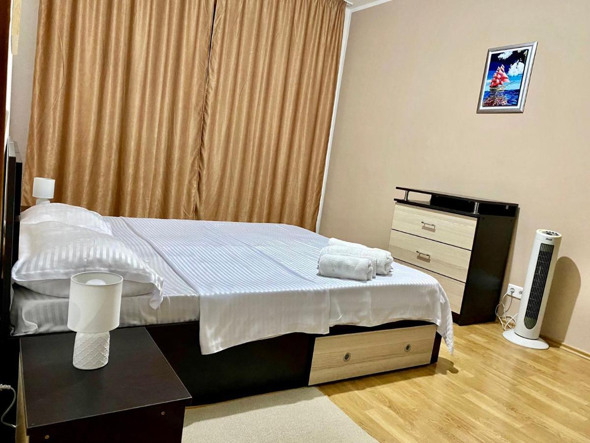 Sky Modern 1 Bedroom Apt W Free Parking Bucharest Luaran gambar